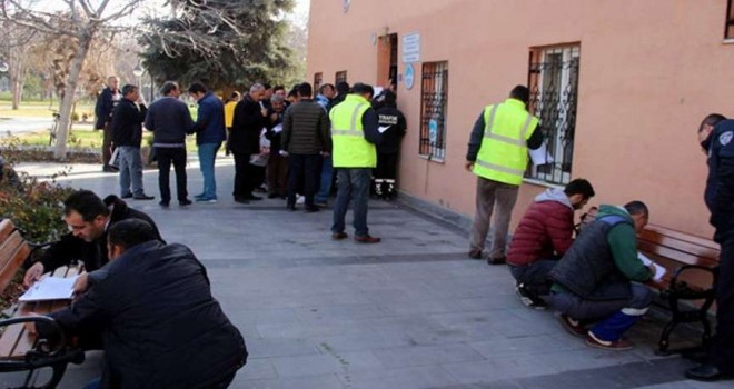 İBB'de kadro bekleyen taşeron işçilere şok!