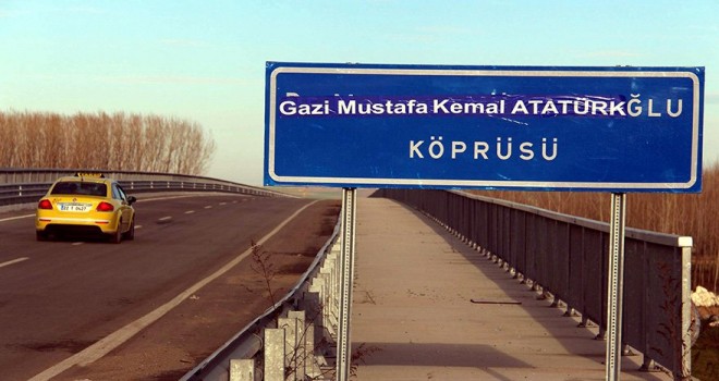 Köprünün adını değiştirmek istediler ama…