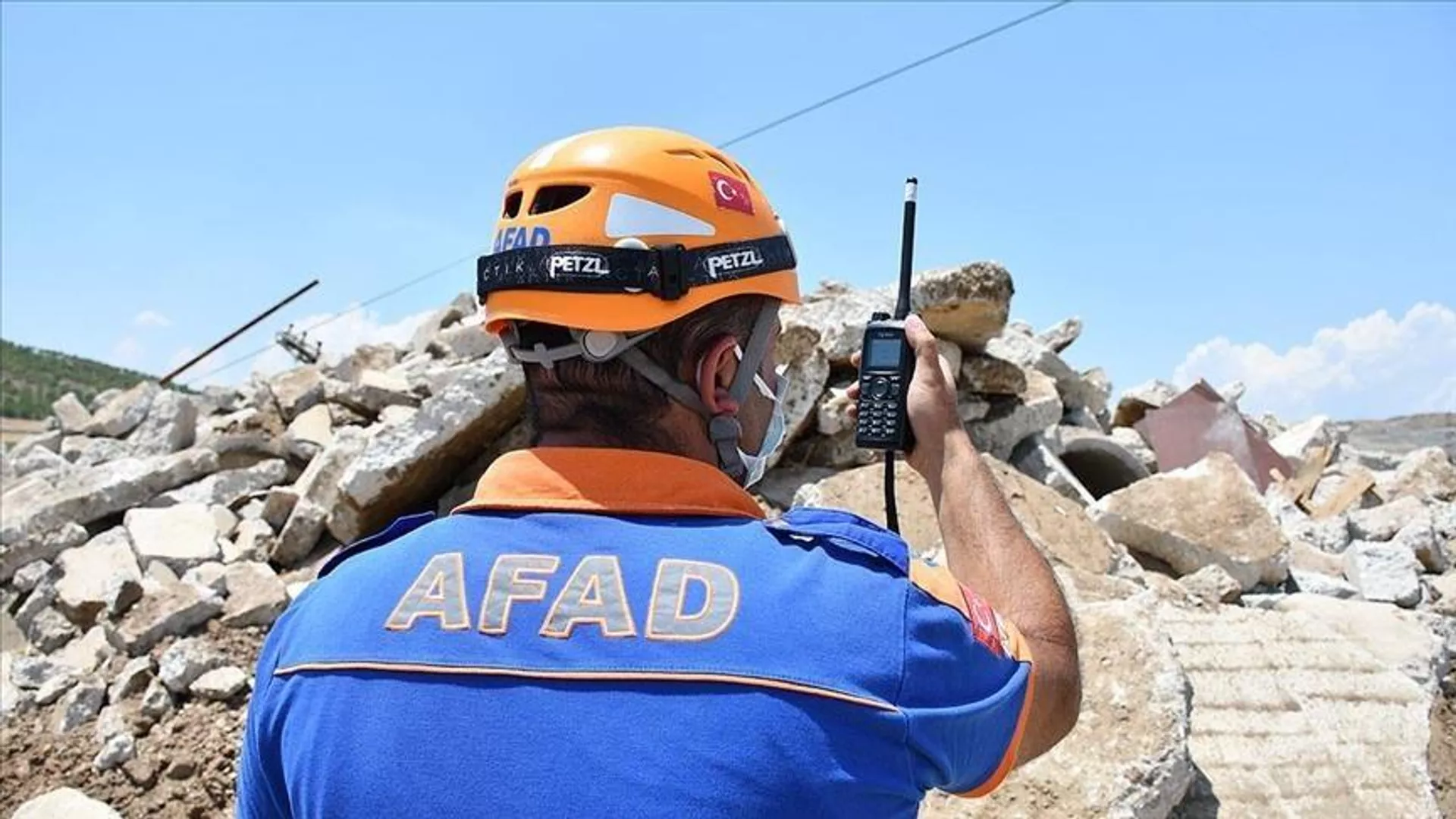 CHPli Kara’dan AFAD’ın bütçesinin azaltılmasına tepki: Hatay'a aynı yerden bakmıyoruz!