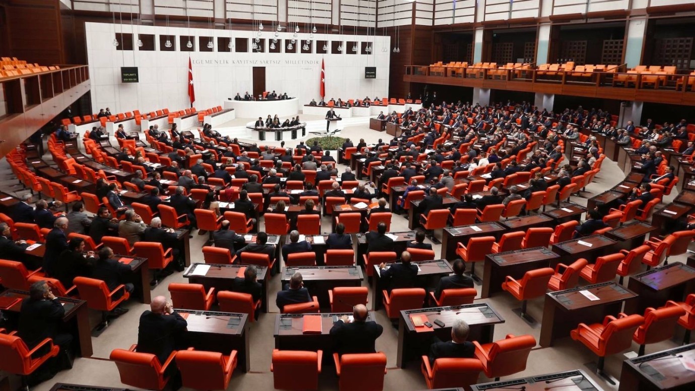 İYİ Parti’nin, ‘Suriyelilerin gönderilmesi amacıyla bütçeye 30 milyar lira eklensin’ önergesi reddedildi