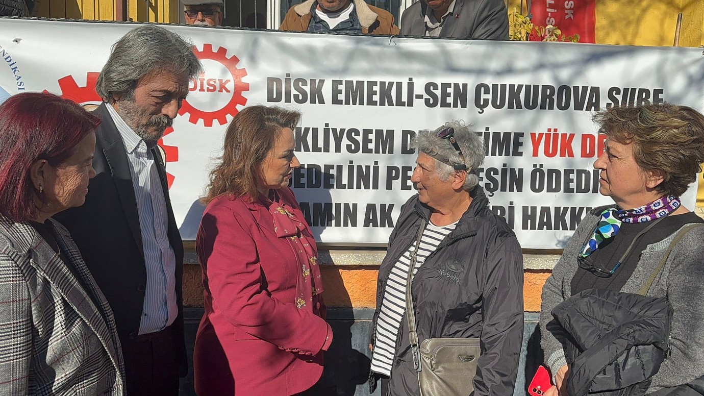 CHP’li Şevkin Adana’da Emeklilerin Feryadını Dinledi