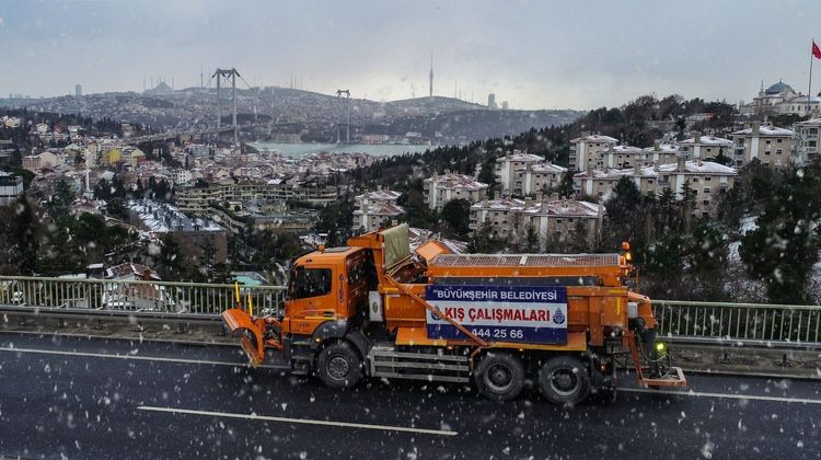 Akom İstanbul'da kar yağışı uyarısında bulundu!