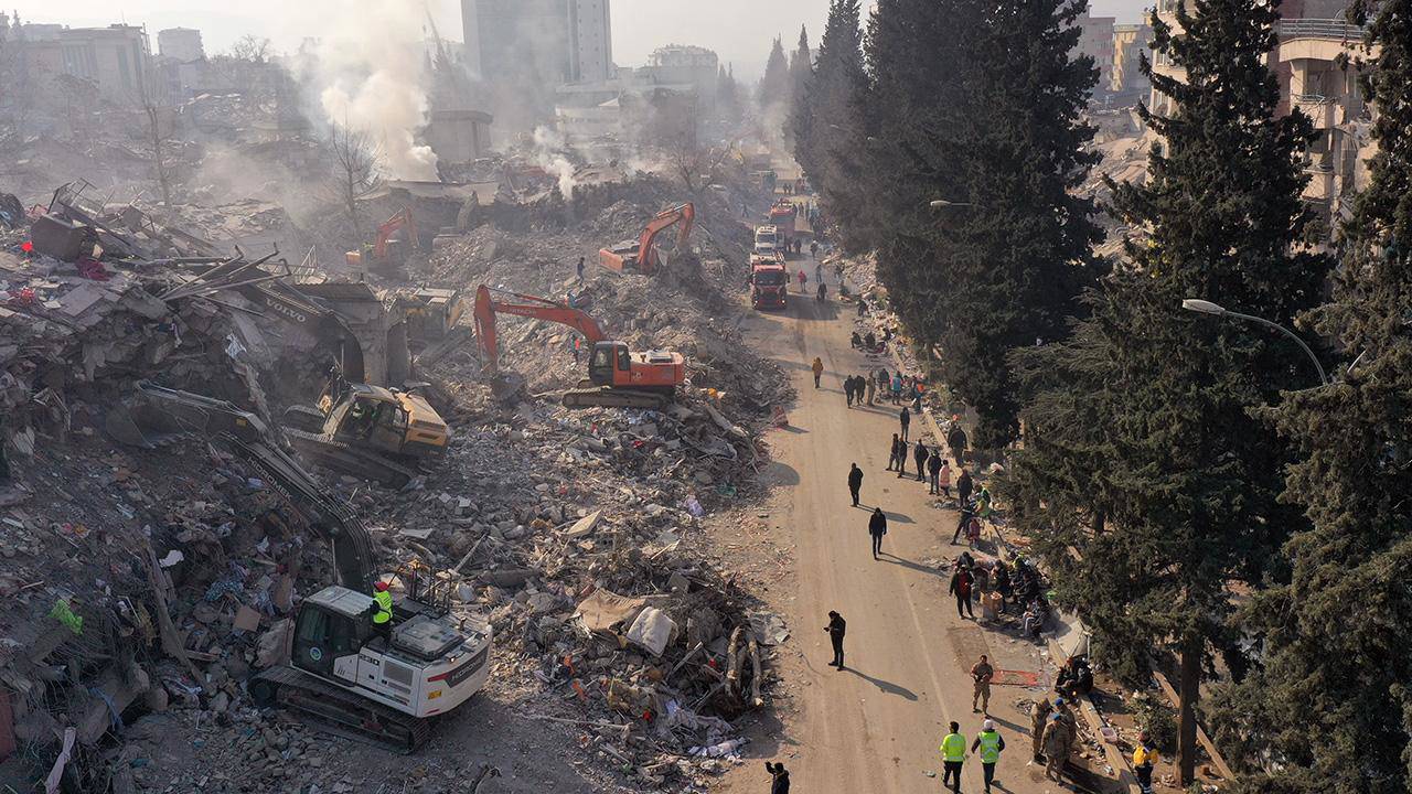 TMMOB'dan Uyarı: Hatay'da Deprem Riskine Göre İnşa Şart!