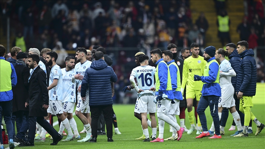 Adana Demirspor’un Galatasaray Maçından Çekilmesi Dünya Gündeminde!