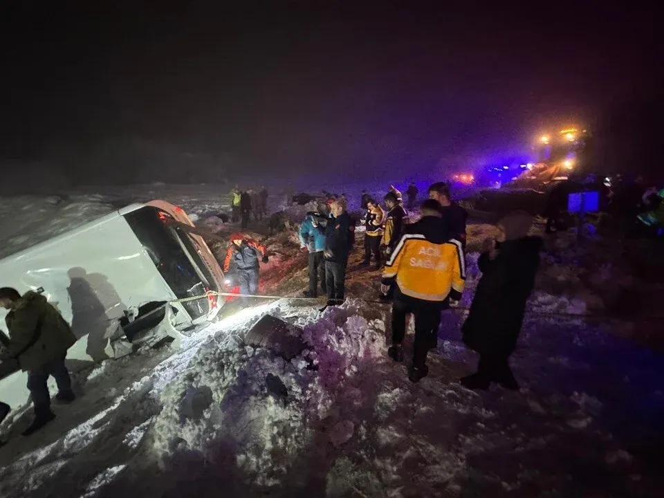 Bingöl'de Feci Kaza: Yolcu Otobüsü Şarampole Yuvarlandı, 5 Ölü, 31 Yaralı