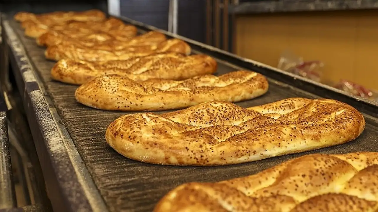 Van’da Ramazan Pidesine Zam: 320 Gram Pide 20 TL Oldu