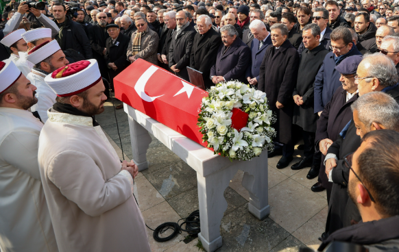 Eski Devlet Bakanı Ali Doğan Son Yolculuğuna Uğurlandı