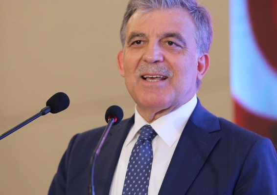 Abdullah Gül’den Ahmet Sever İçin Başsağlığı Mesajı