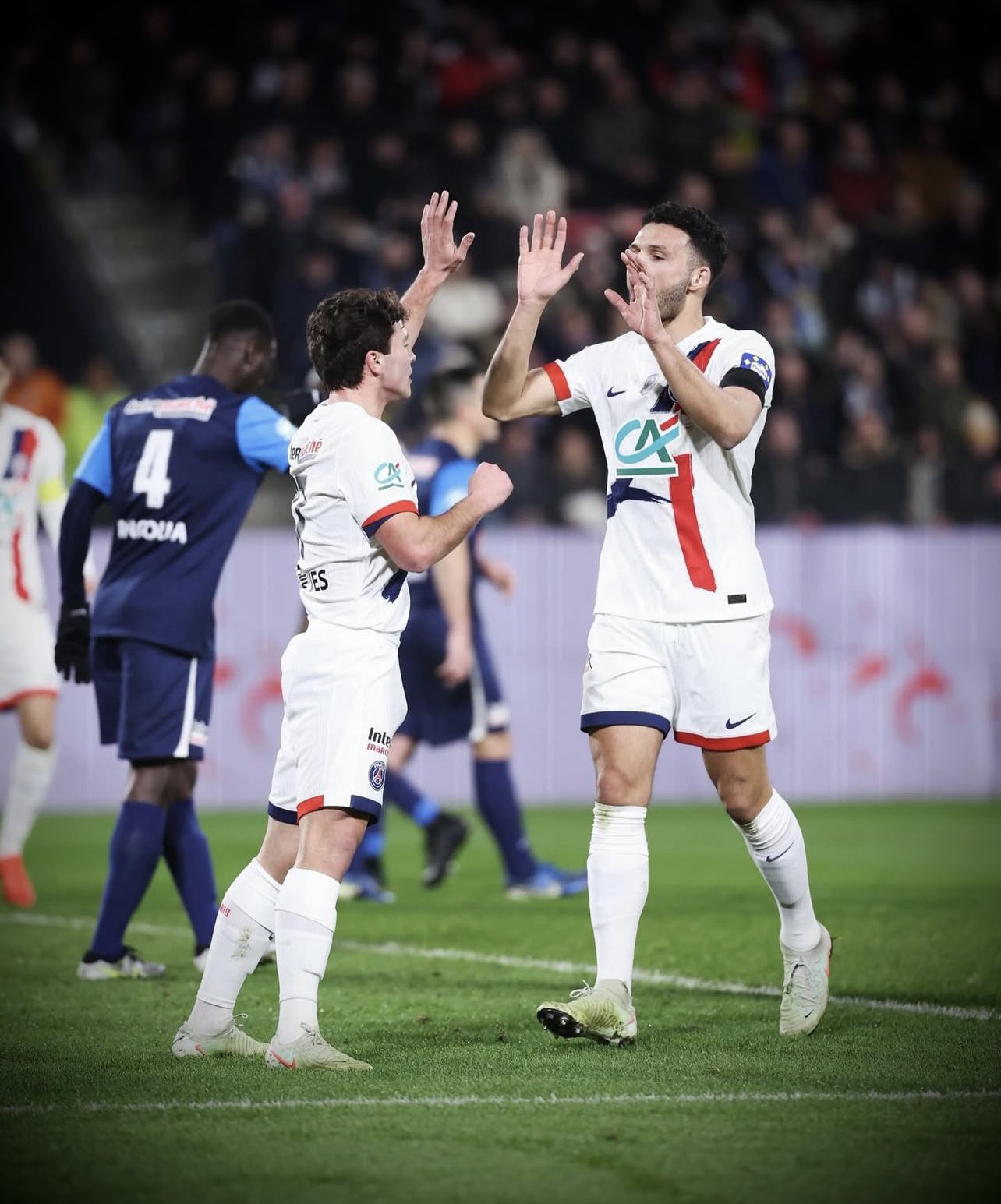 Paris Saint-Germain (PSG) - Stade Briochin maçını 7-0 kazanarak yarı finale çıktı