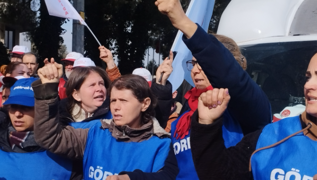 Sunel Tütün Fabrikasında Üretim Durdu: İşçiler Greve Gitti