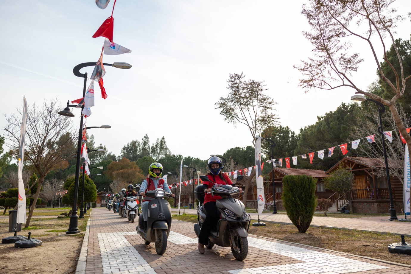 Mersin Büyükşehir’den Trafikte Kadınlara Destek: Güvenli Sürüş Etkinliği