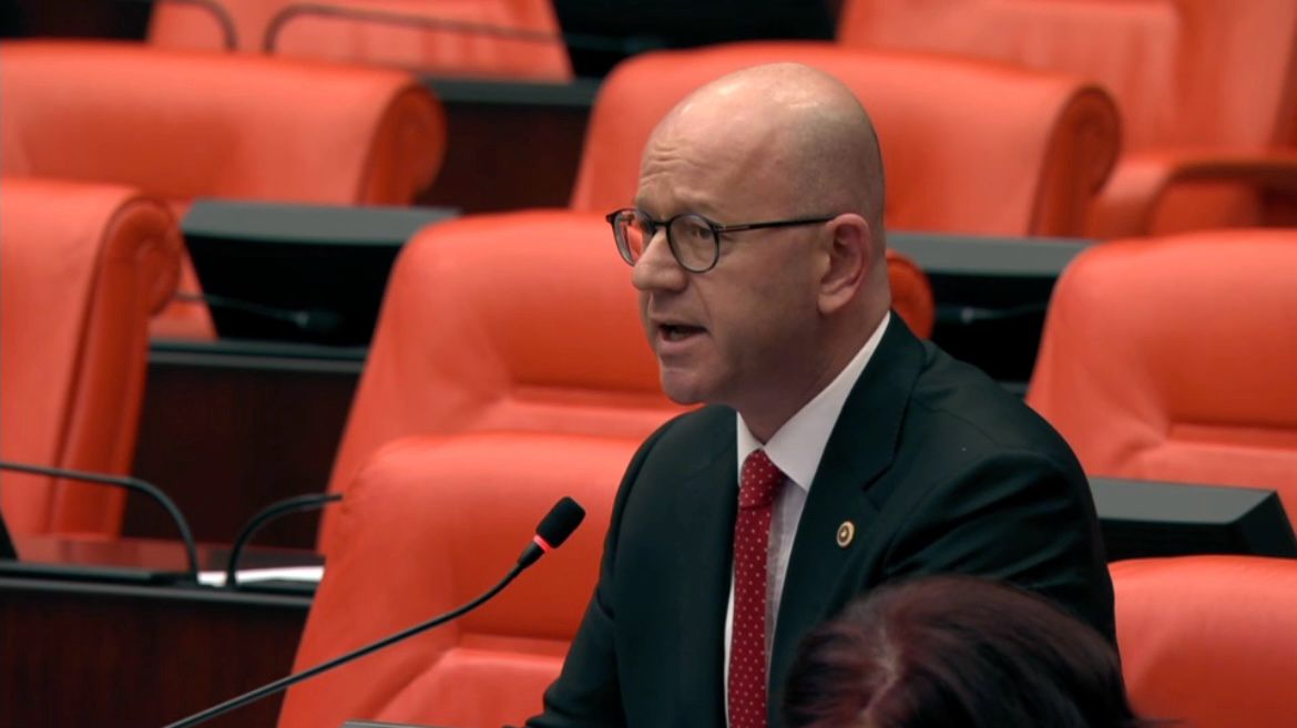 CHP’li Sarı: “Engelliler Ekonomik Sıkıntılarla Boğuşuyor”