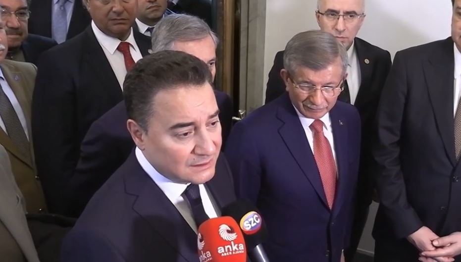 Babacan, Davutoğlu ve Arıkan'dan İmamoğlu'nun Gözaltına Alınmasına Tepki