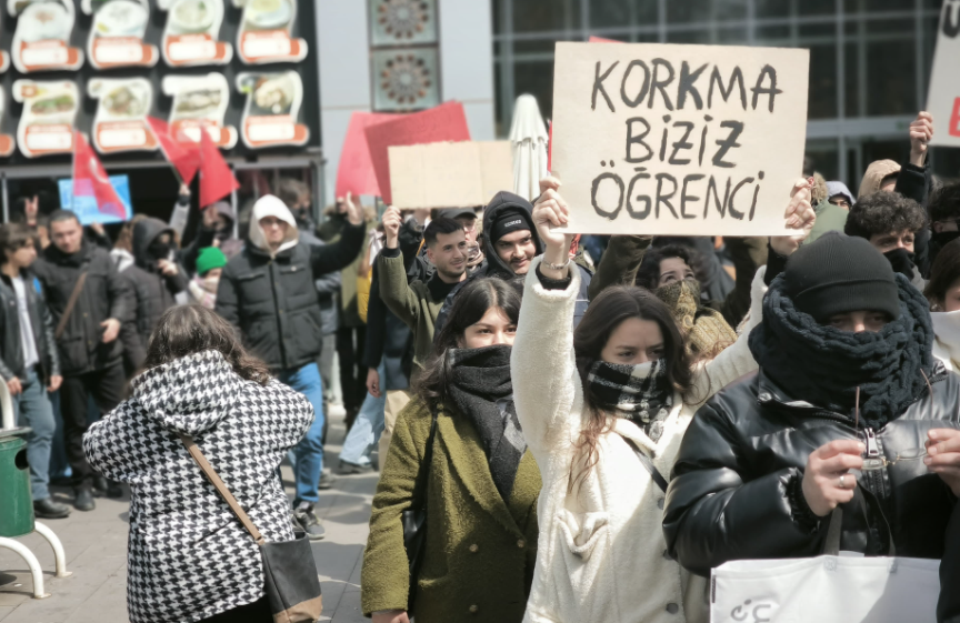 Konya'da Üniversite Öğrencilerinden Gözaltılara Tepki: “İrade Gaspına Geçit Vermeyeceğiz”