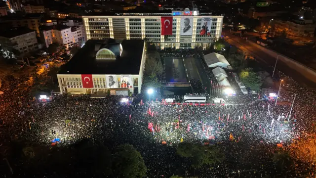 Dünya Basını Saraçhane’de: “Gezi’den Bu Yana En Büyük Protesto”