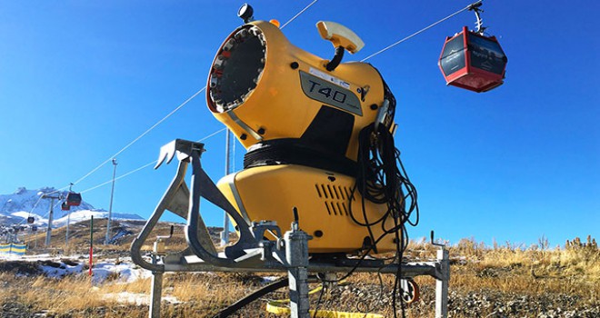 Erciyes Dağı'ndaki tesisler ve pistler sezona hazır