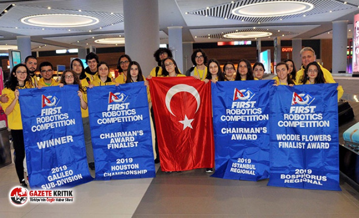 ABD’de tarih yazan Türk öğrenciler İstanbul’da