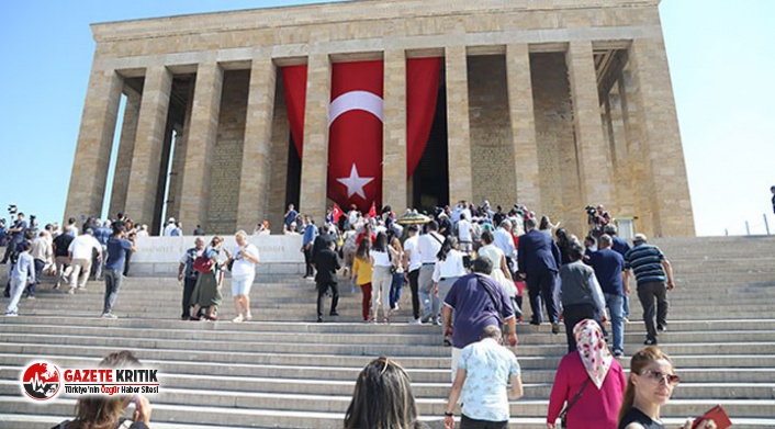 Anıtkabir görevlileri hakkında suç duyurusu!