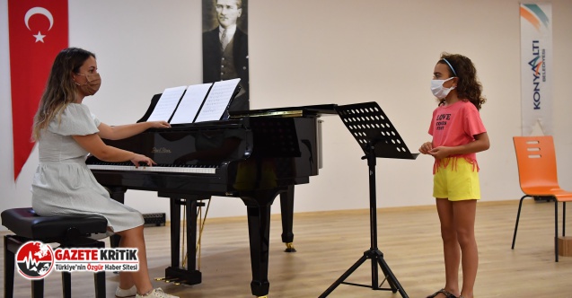 Konyaaltı Belediyesi Müzik Akademisi’ne yoğun ilgi