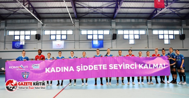 Mavi Kelebekler’den kadına şiddete tepki