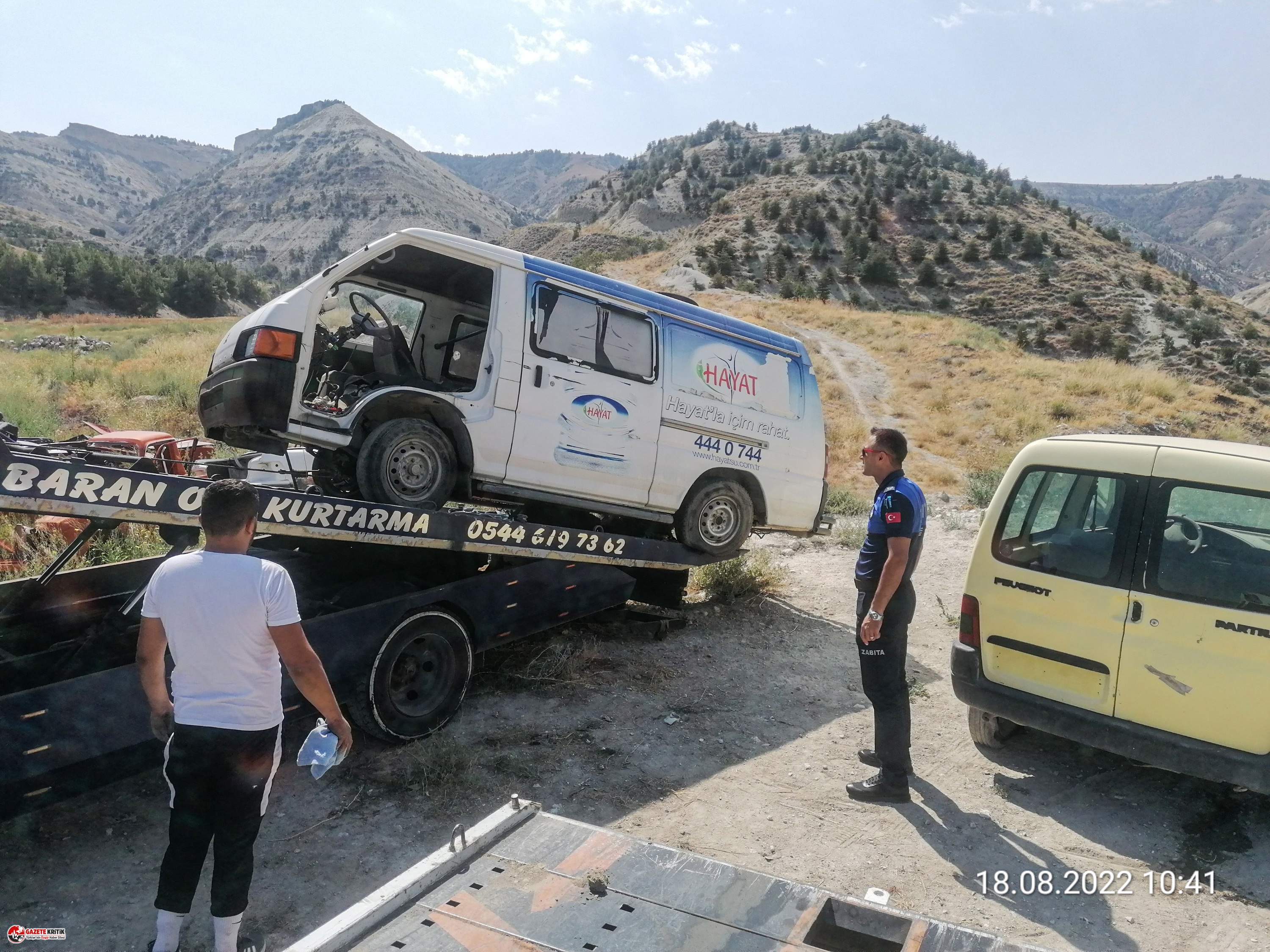 Burdur Belediyesi: Hurda Araçlar kaldırıldı