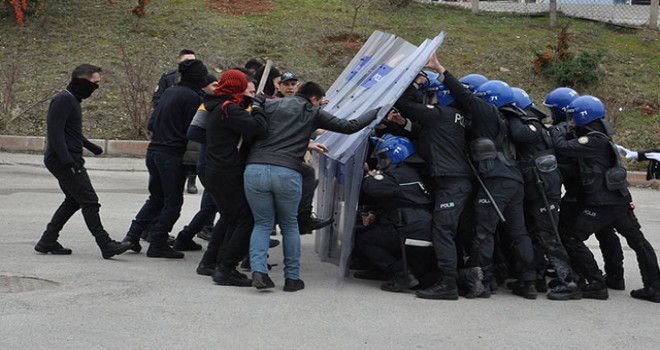 Kırıkkale'de, polisten 'toplumsal olaylara müdahale' tatbikatı