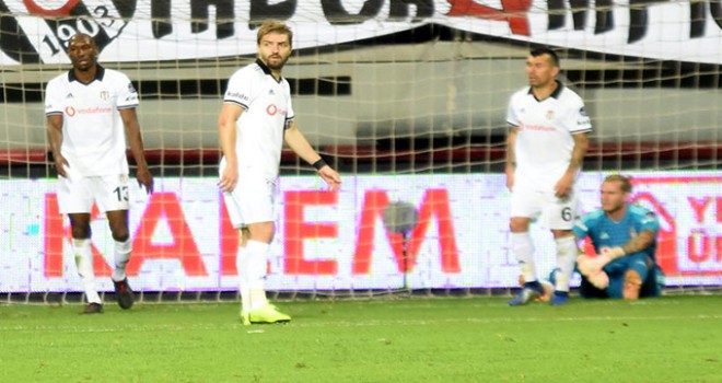 Göztepe - Beşiktaş: 2-0