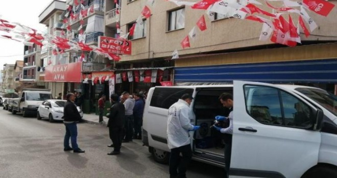 İzmir CHP seçim bürosuna silahlı saldırı