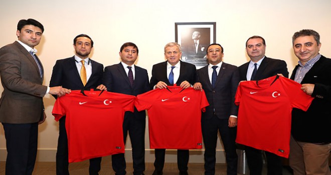 Özbekistan Futbol Federasyonu'ndan TFF'ye ziyaret