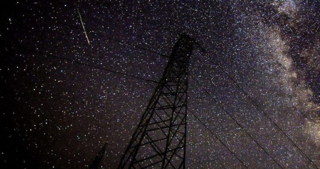 Dünya gözlerini göğe dikti! Meteor yağmuru muhteşem manzaralar sundu…