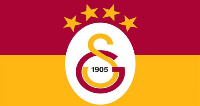 Galatasaray'ın Faslı yıldızı Belhanda sakatlandı