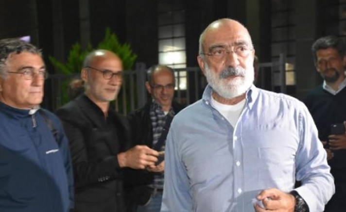 Ahmet Altan: Savcı örgüt söylemi için AKP'ye, Erdoğan'a baksın