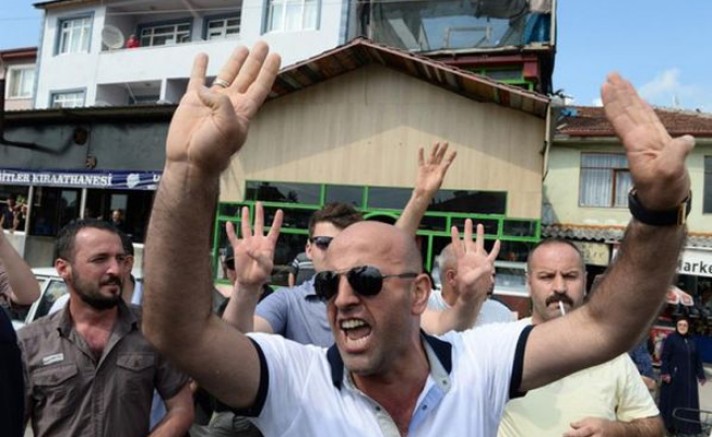 AKP'li vekil Üsküdar'da gizli toplantı yaptı, Adalet Yürüyüşü'nü Osmanlı Ocakları ile provoke edecekler