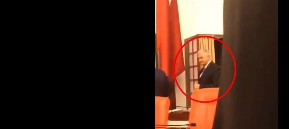 AKP'liler telefonu alıp bu görüntüleri silmek istedi: 'Binali Yıldırım' yakalandı