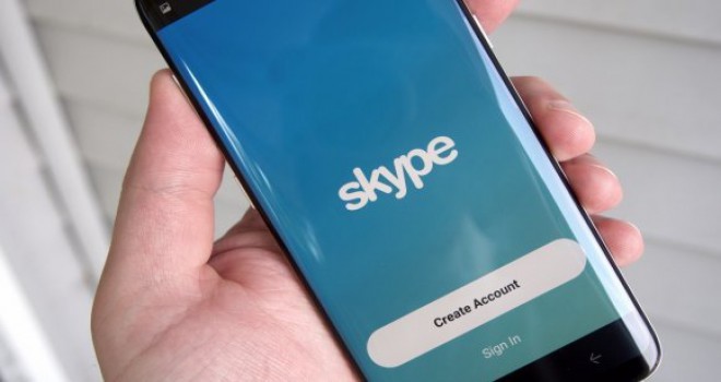 Skype uygulamasında çağrılara otomatik yanıt verdiren hata