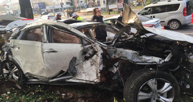 Vatan Caddesi'nde bir cip takla attı: 1 yaralı