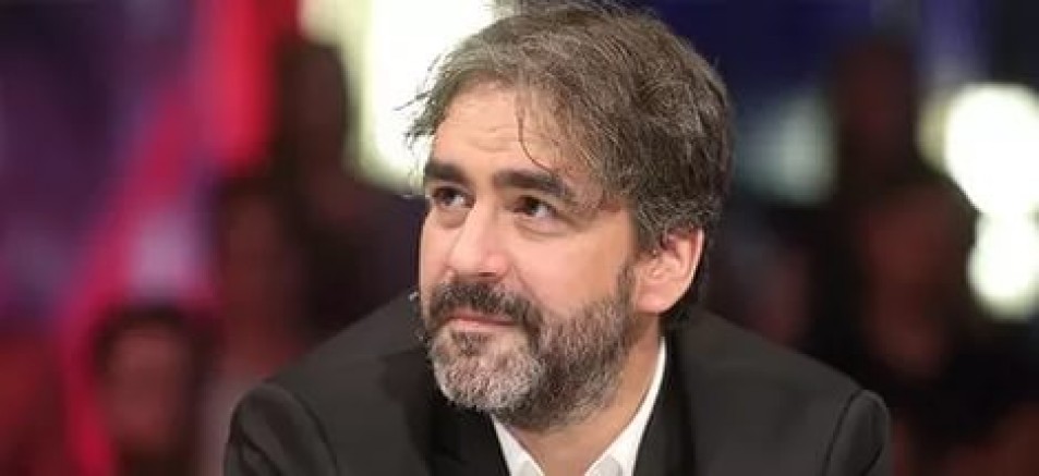 Gazeteci Deniz Yücel'in ifadesine başlandı