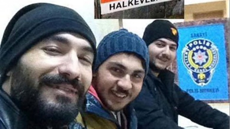 'Hayır' afişi asan 3 kişi gözaltında