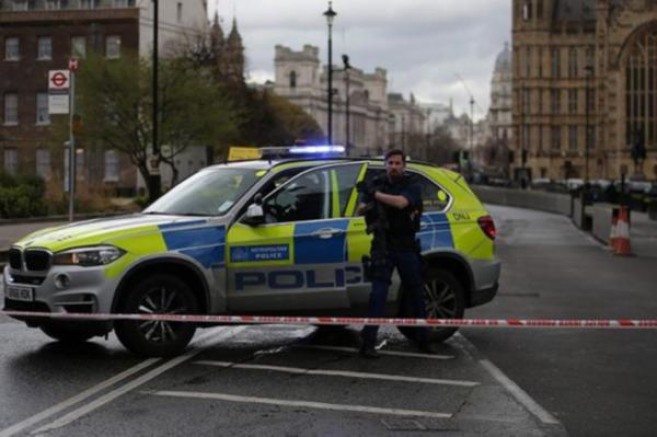 Londra'da silahlı saldırı: 5 ölü, 40 yaralı