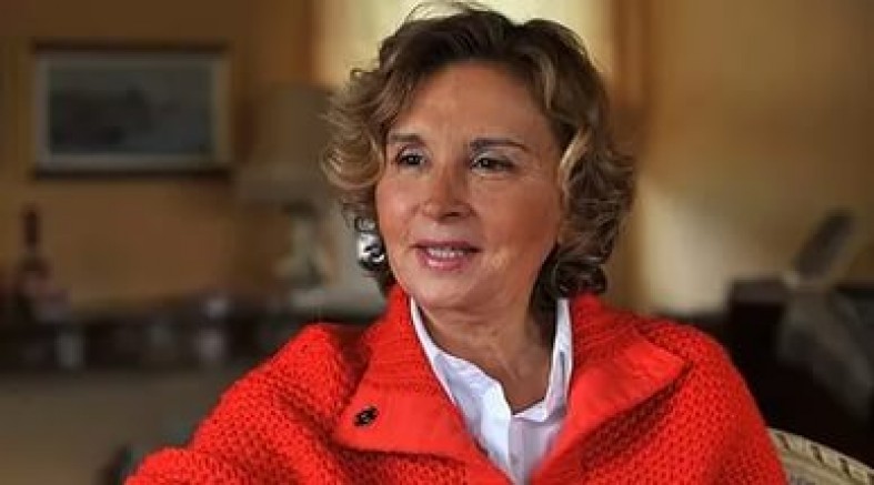 Nazlı Ilıcak'ın Twitter hesabından 'evet' mesajı: Acun'a sordu