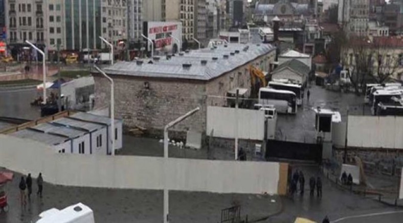 Taksim'de cami için inşaat hazırlıkları başladı